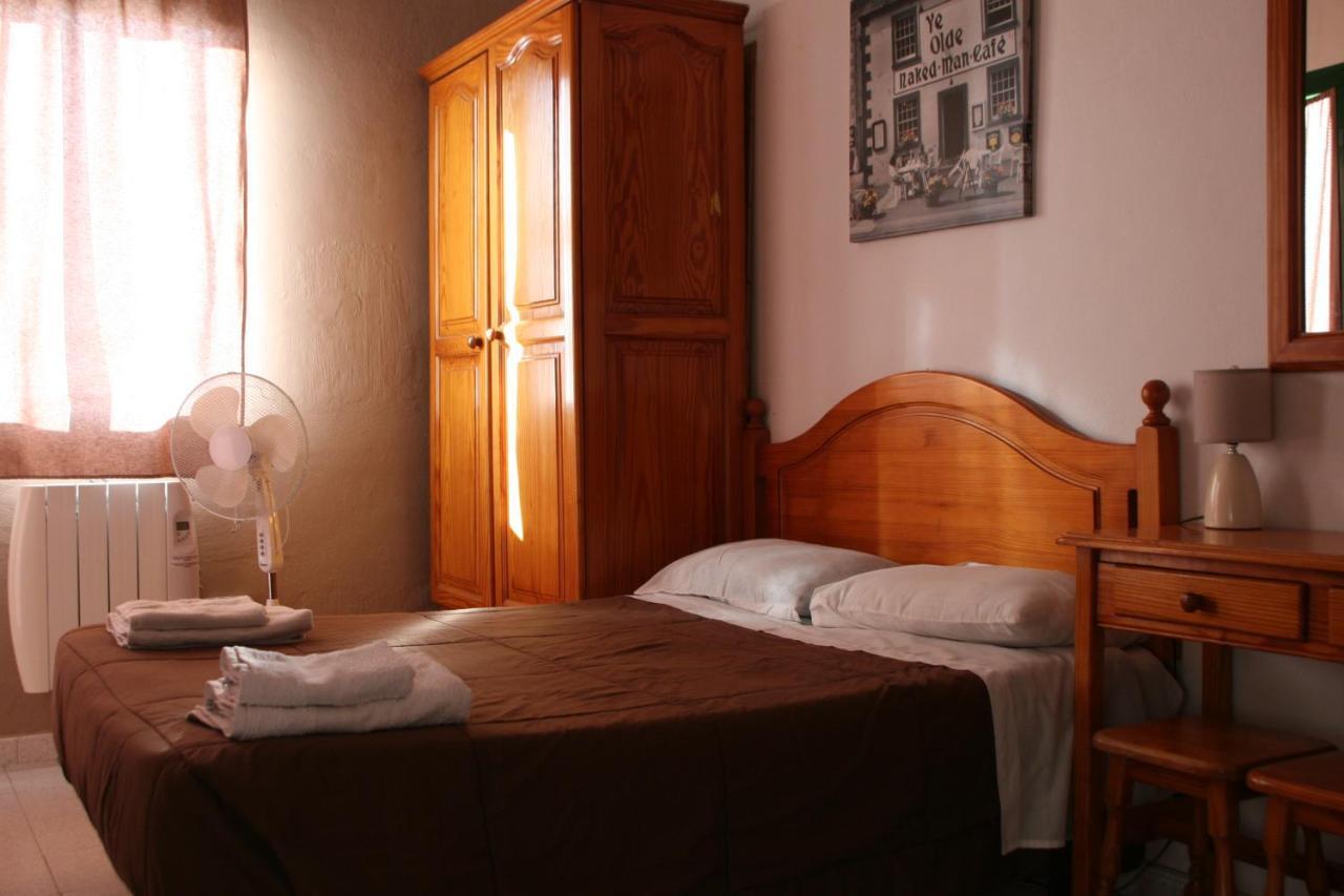 La Palma Hostel By Pension Central Фуенкалиенте де ла Палма Екстериор снимка
