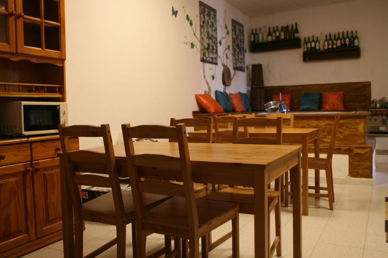 La Palma Hostel By Pension Central Фуенкалиенте де ла Палма Екстериор снимка