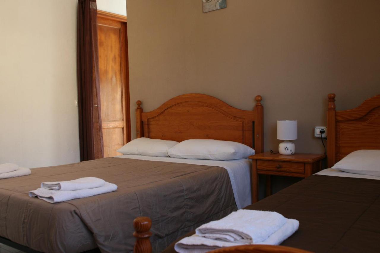 La Palma Hostel By Pension Central Фуенкалиенте де ла Палма Екстериор снимка