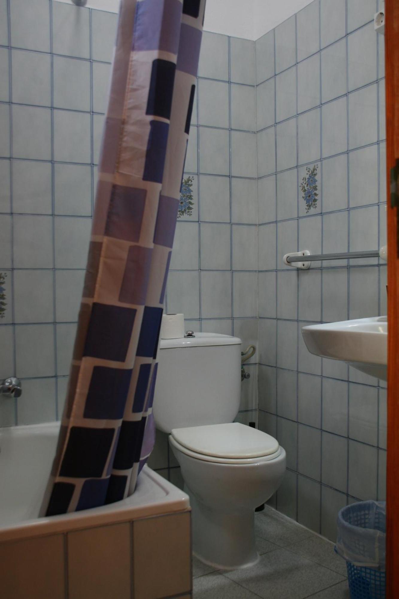 La Palma Hostel By Pension Central Фуенкалиенте де ла Палма Стая снимка