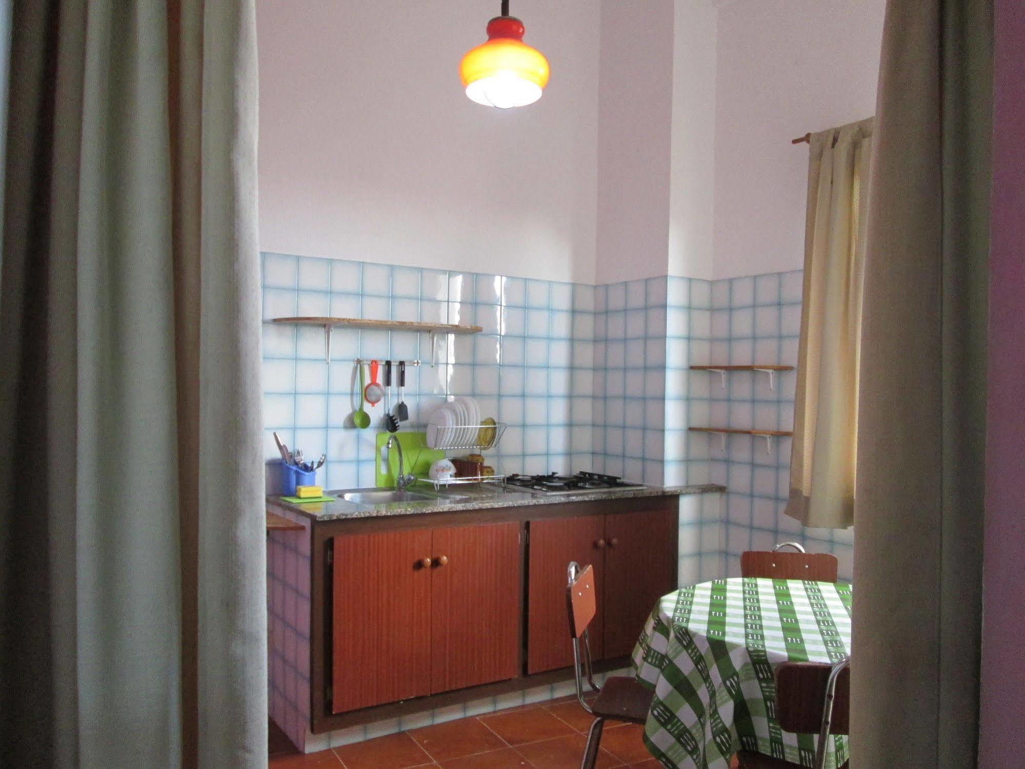 La Palma Hostel By Pension Central Фуенкалиенте де ла Палма Екстериор снимка